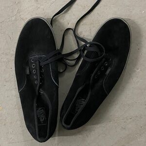 Vans Men's Black Lace-Up Sneakers